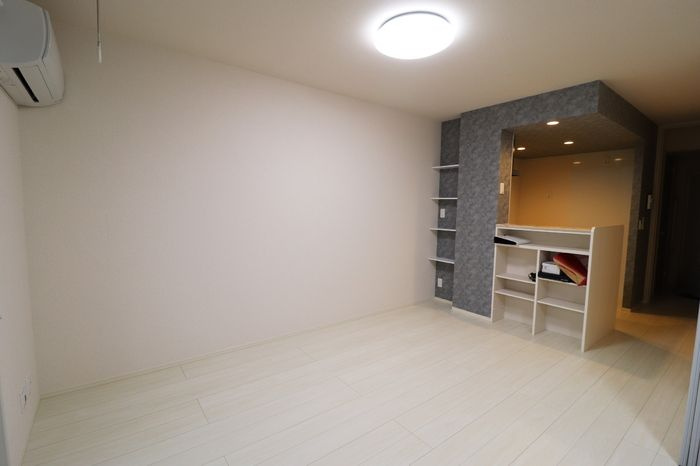 Solana(ソラーナ)の居間・リビング