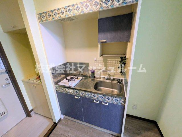 中野区大和町２丁目のアパートのキッチン