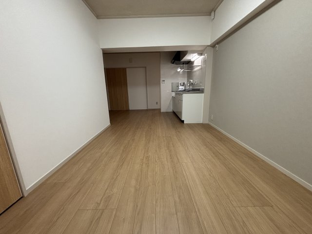 テングッド西新eastの居間・リビング|使いやすいリビングです