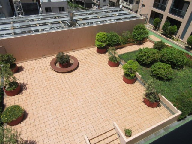 西新テングッドシティSAVOYの庭|お庭で自由な時間を過ごせます
