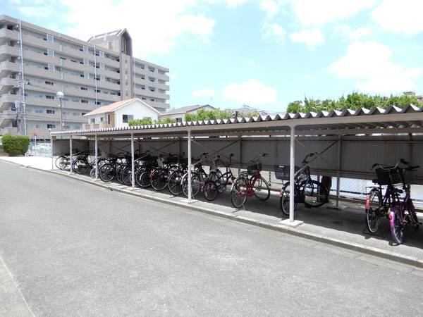 ビレッジハウス的場2号棟のその他