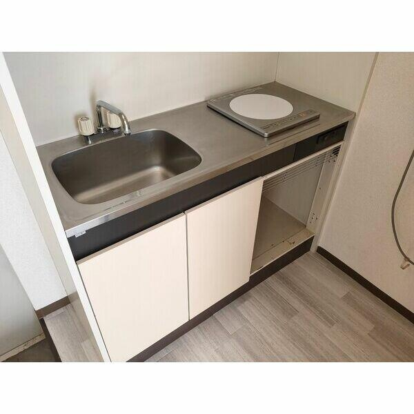 別部屋の写真を使用しています