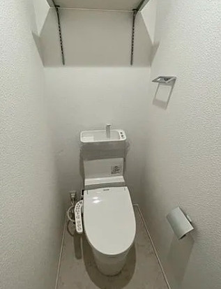 ブランピエールのトイレ|ゆったりとした空間のトイレです