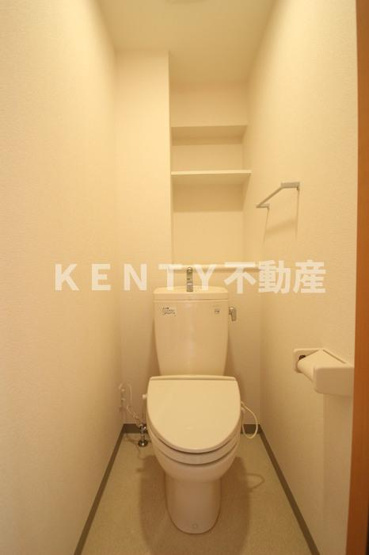 【トイレ】 | グリーンアベニュー | 清潔感のあるトイレです