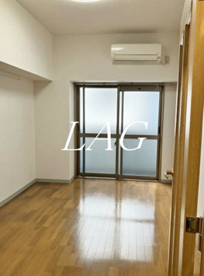 【居間・リビング】 | スカイコート日本橋浜町 | 洋室のお部屋です。