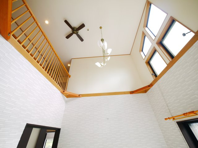 長生郡白子町南日当　中古戸建のその他|平成14年12月築 大理石調の玄関ホール リビング約25帖IHクッキングヒーター 駐車2台可