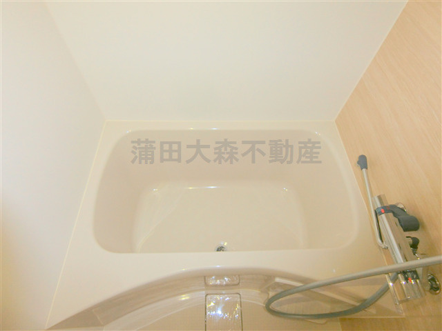 サニークレスト蒲田WESTの浴室