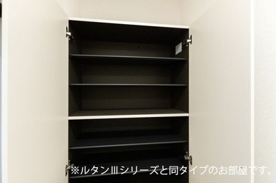 【玄関】 | フォンテーヌ5(フォンテーヌⅤ) | 同メーカー施工例