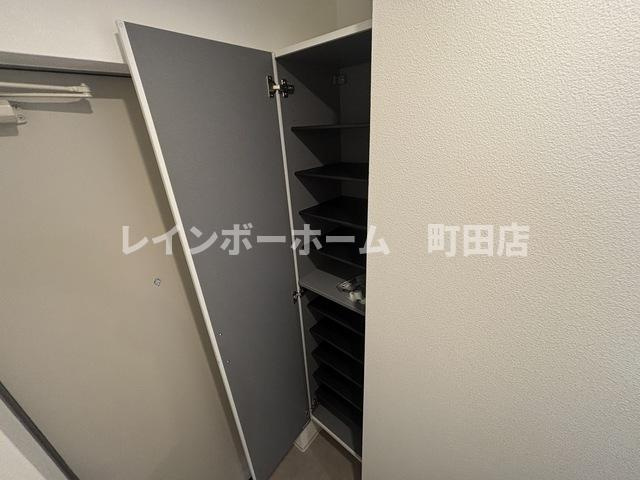 ジーメゾン大和ウエスト※初期費用分割あと払いサービス利用可能物件の収納|※同施工会社参考写真