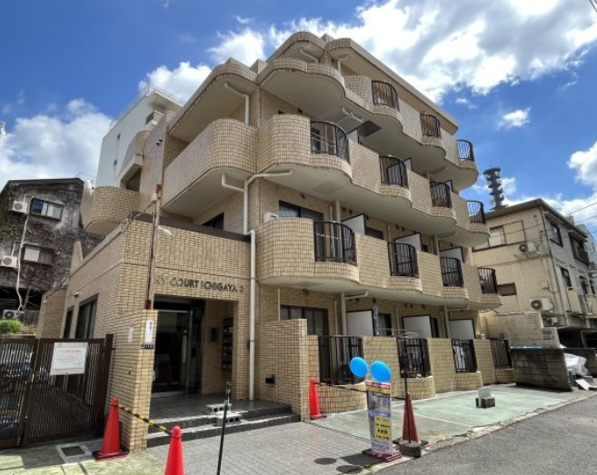 新宿区市谷薬王寺町の賃貸マンション