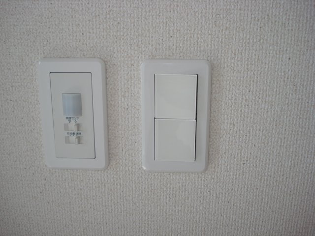 ベルデ・カーサの玄関|玄関電気人感センサー