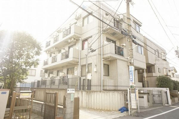 メゾン平田の外観