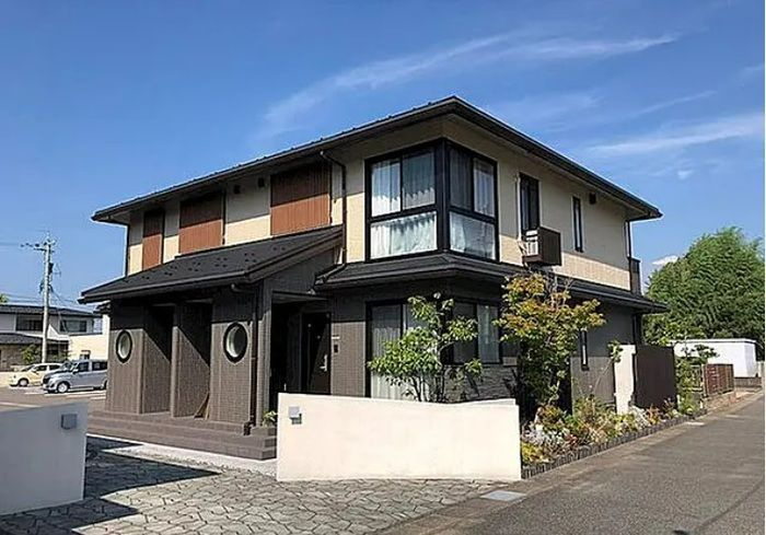 ヴィラアヴェニューセレーネ　B棟