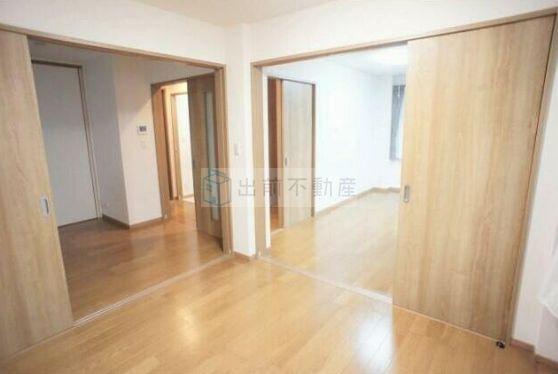ビューノ北新宿の洋室