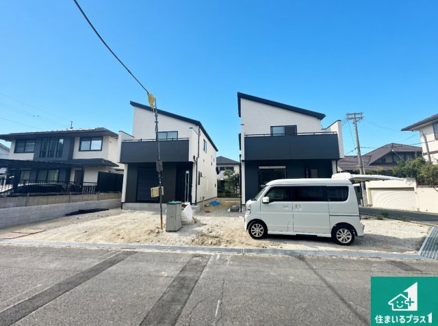 生駒市真弓　新築一戸建ての外観|現在の進捗状況です！順調に作業進行中、完成が待ち遠しいです！詳細の間取り等、お気軽にお問い合わせください！