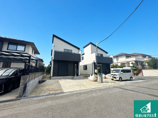 生駒市真弓　新築一戸建ての外観|現在の進捗状況です！順調に作業進行中、完成が待ち遠しいです！詳細の間取り等、お気軽にお問い合わせください！