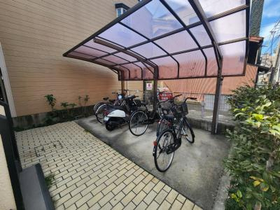 シルキーの駐車場|駐輪場
