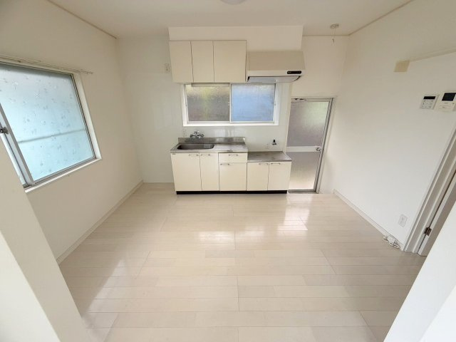 呉市焼山政畝３丁目の一戸建ての居間・リビング