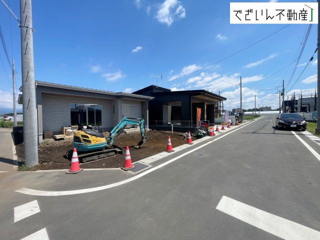 【前面道路含む現地写真】 | 伊勢崎市堀下町  【平屋】新築住宅 | 現地(2026年8月撮影)