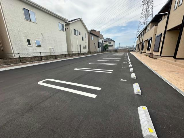 エスパス　リッシュ　田井　Ｂの駐車場