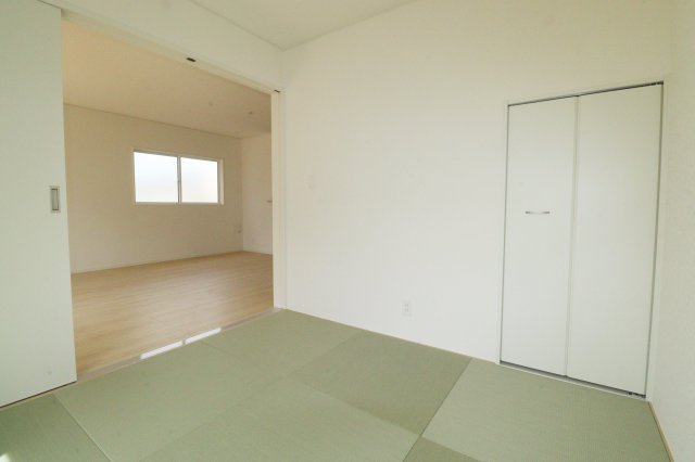 矢吹町八幡町第２１　　　７号棟　　　善郷小学校、矢吹中学区の収納