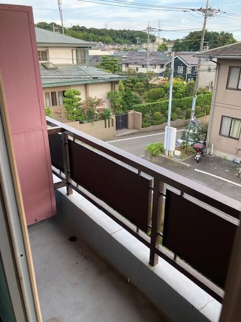 第１　光ハイツのバルコニー