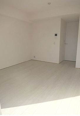 ホームズＲ四谷の内装|白を基調にしたお部屋