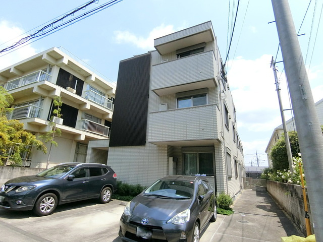 日野市多摩平５丁目の賃貸マンションの外観
