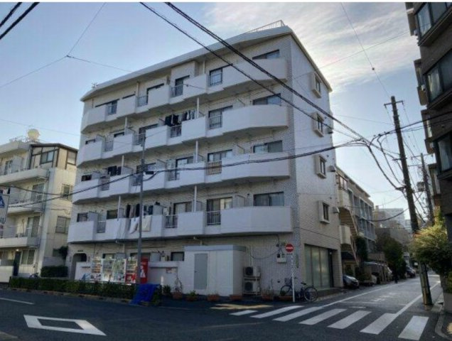 シャンボール小石川の外観
