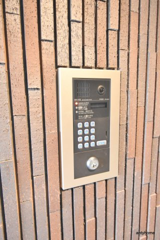 グランブルジュ　仲介手数料無料のセキュリティ
