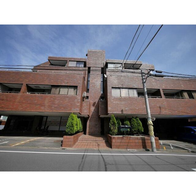 【外観】 | ハイツスモルカ | 鉄筋コンクリート造のがっちりとした建物。