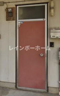 上原コーポの玄関