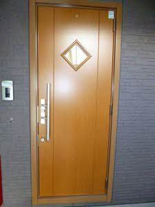 グレイスフル橘 Ａ棟の玄関