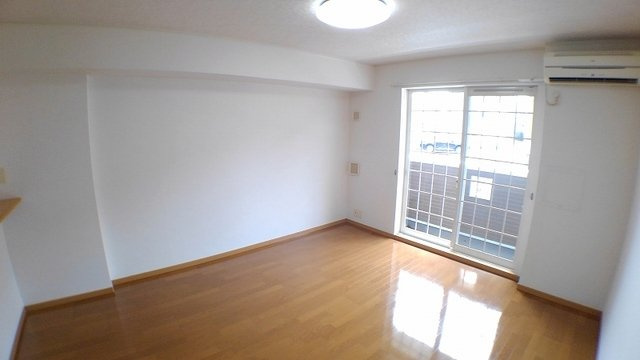 プラスパーＡの洋室