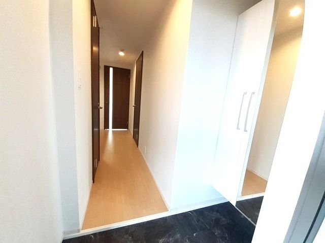 コスモス　Ｍの玄関