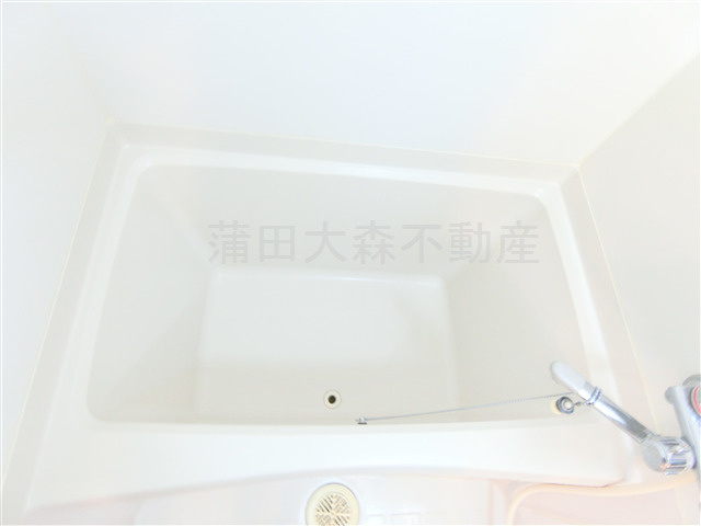 Y・Kコート（ワイケイコート）の浴室