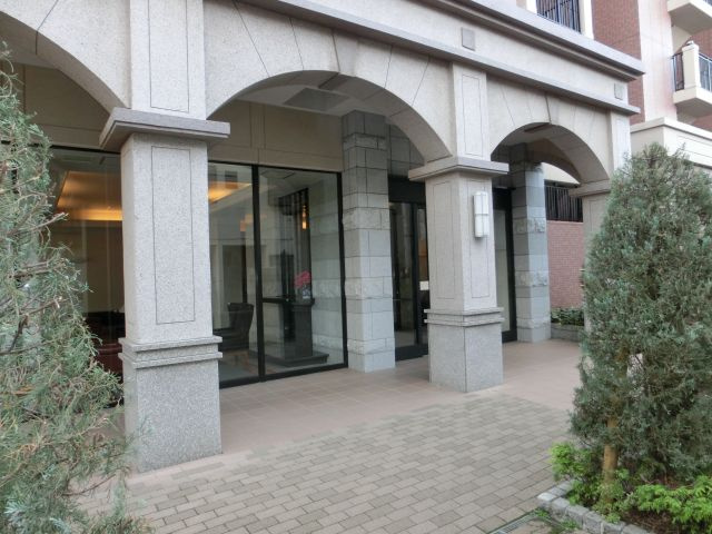 ライオンズ川越新富町のエントランス