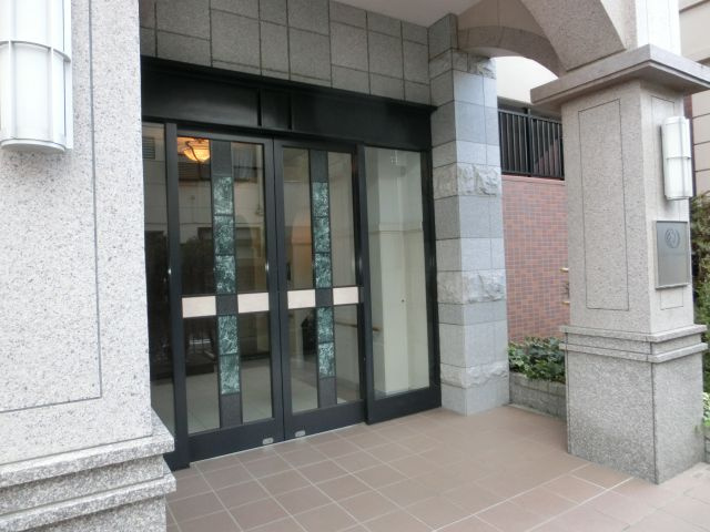 ライオンズ川越新富町のエントランス