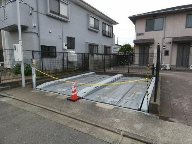 【駐車場】 | クアトロ千歳台
