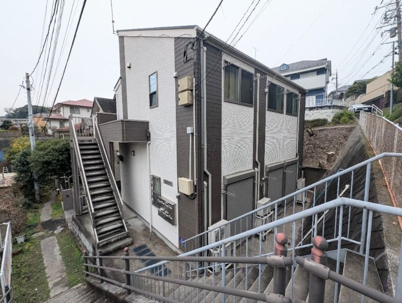 MADINA MAISON富岡の外観