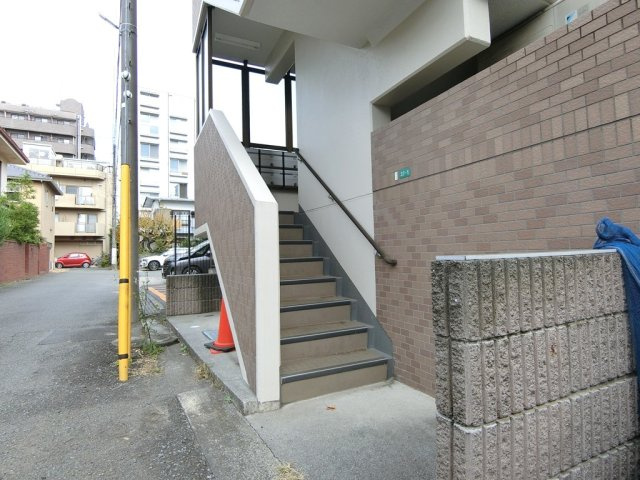 【エントランス】 | パレステージ西国分寺