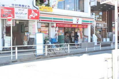 エーピオスのその他|セブンイレブン日野駅前店