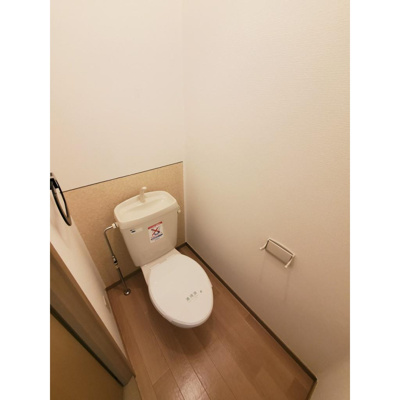 【トイレ】 | ソレール桜丘 | 落ち着いた色調のトイレです