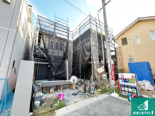 ●天理市平等坊町　新築一戸建ての外観|現在の進捗状況です！順調に作業進行中、完成が待ち遠しいです！詳細の間取り等、お気軽にお問い合わせください！