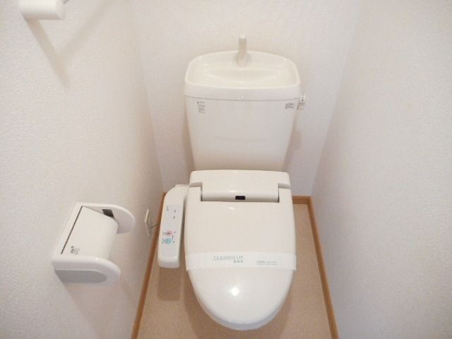 ベル・ソレイユＢのトイレ