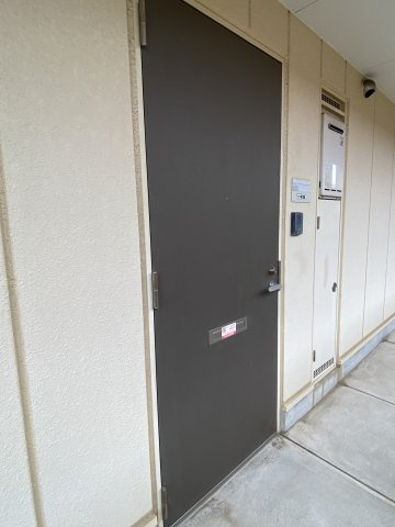 コーポ論地　No.2のエントランス