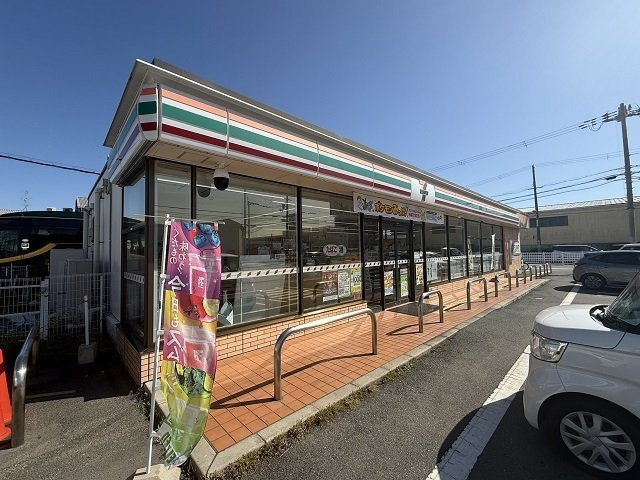【周辺】 | ビオーラ司 | セブンイレブン新田西町店様まで180m