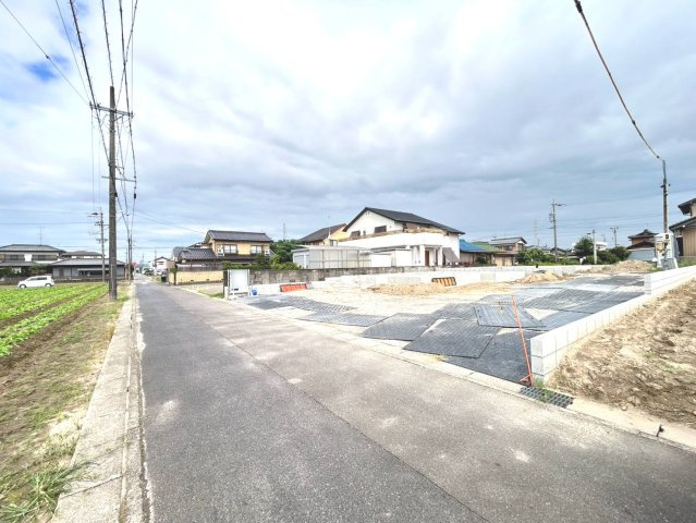 ハートフルタウン　丹羽郡扶桑町南山名　全2区画分譲の前面道路含む現地写真|「現地（2026年8月22日）撮影」　
■前面道路　
■ヤマダ不動産　株式会社リライフ