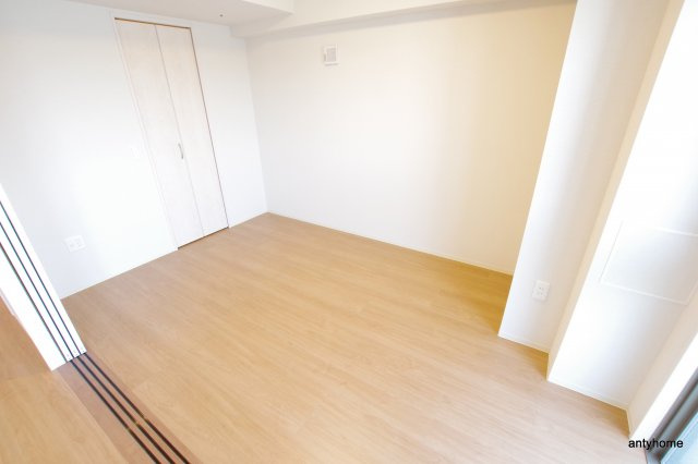 viviFURUYA豊崎　仲介手数料無料の洋室