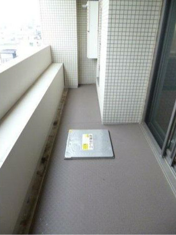スカイコートパレス押上のバルコニー